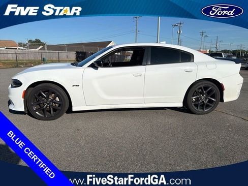 Used 2023 Dodge Charger R/T w/ Blacktop Package RWD image 6
