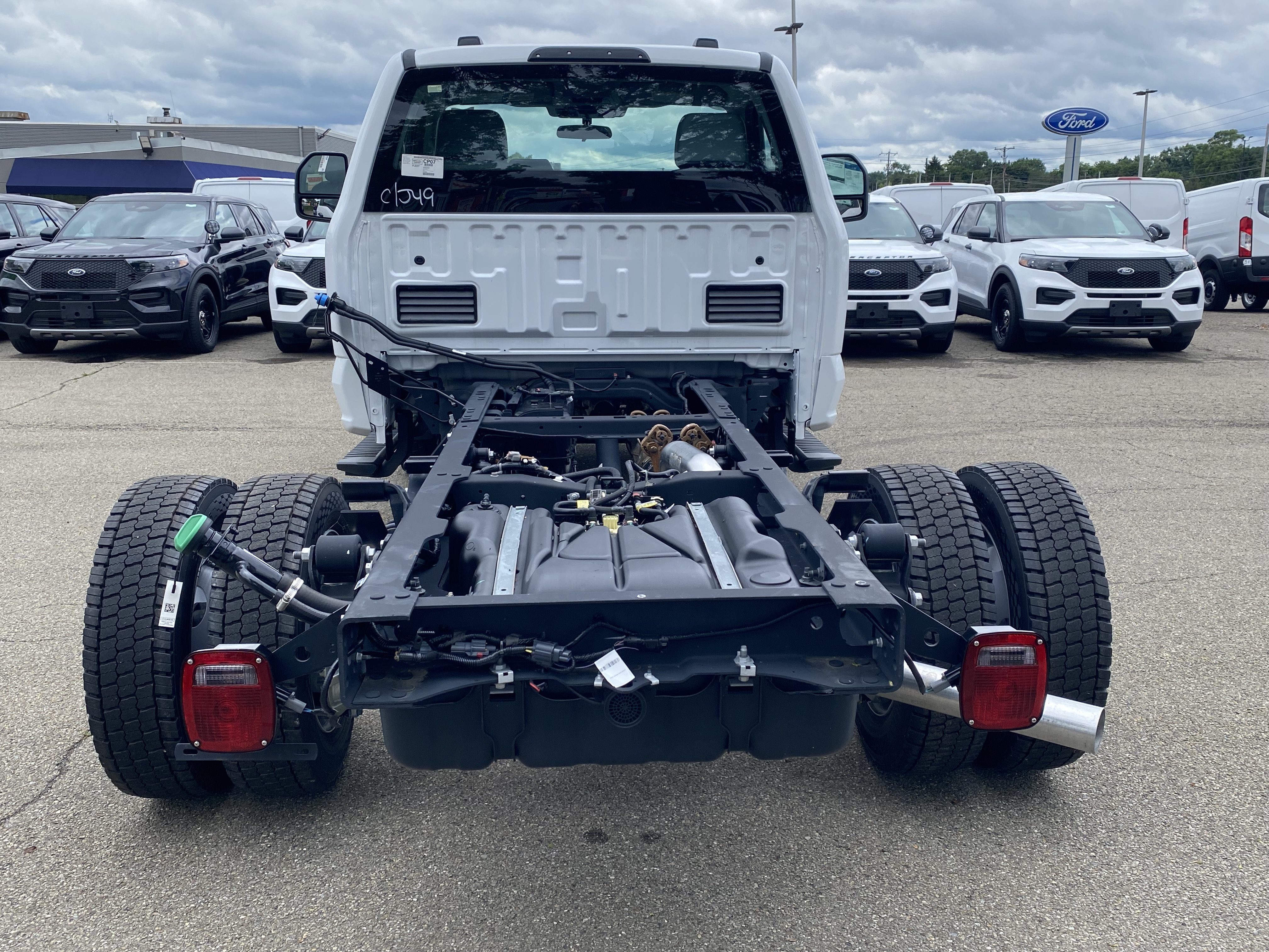 New 2026 Ford F550 4x4 Regular Cab Super Duty image 6