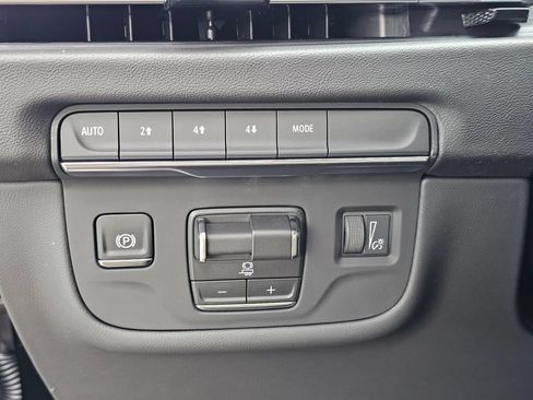 New 2026 Cadillac Escalade ESV Sport AWD/4WD image 27