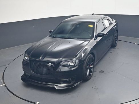 Used 2023 Chrysler 300 C RWD image 30