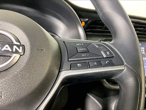 Used 2022 Nissan Kicks SV FWD image 26