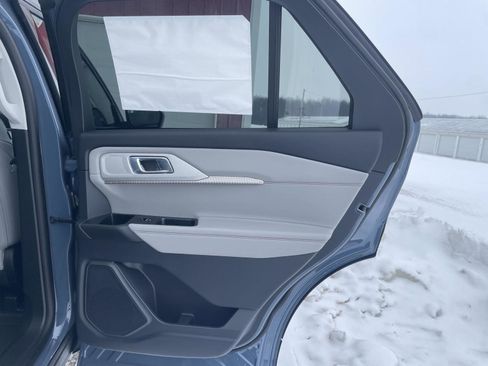 New 2026 Ford Explorer Active w/ Active Comfort Package image 30