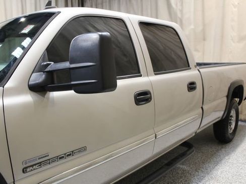 Used 2007 GMC Sierra 2500 SLT w/ Heavy-Duty Power Package image 7