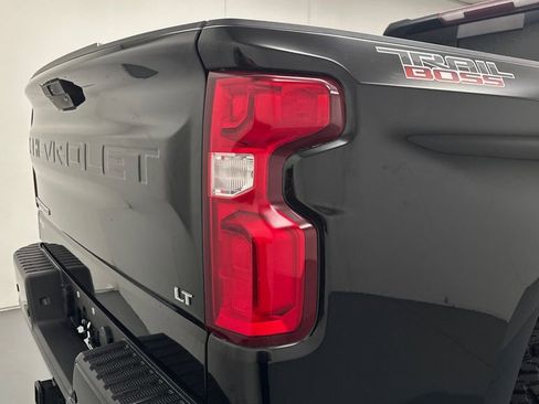 Used 2020 Chevrolet Silverado 1500 LT Trail Boss AWD/4WD image 20