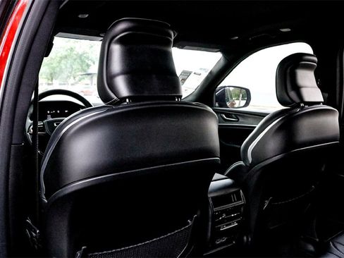 New 2025 Jeep Grand Cherokee Overland w/ Adv Protech Group III image 21