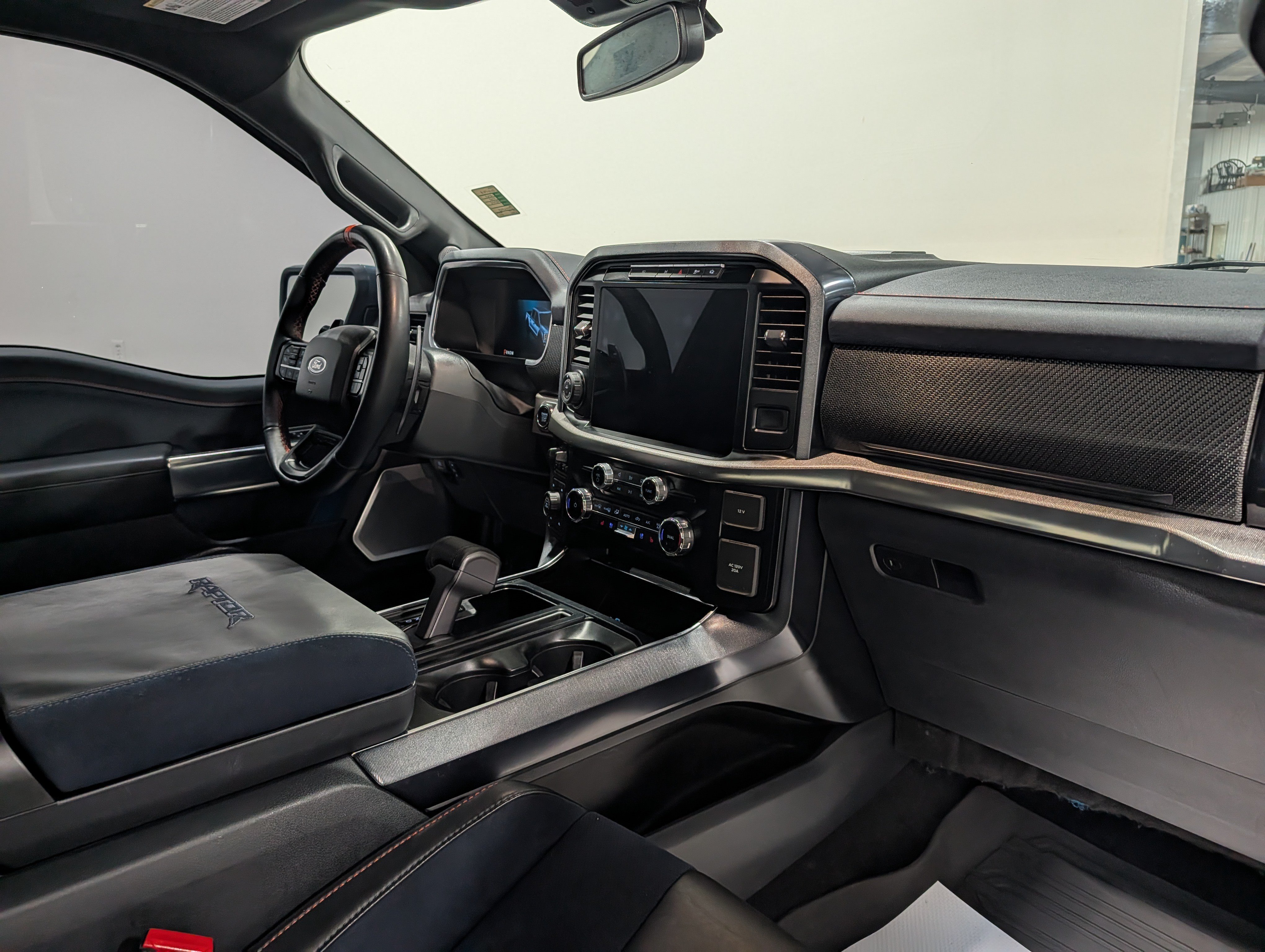Used 2023 Ford F150 Raptor w/ Raptor 37 Performance Package AWD/4WD image 20