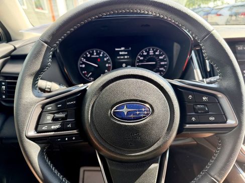 Used 2025 Subaru Outback Premium AWD/4WD image 38