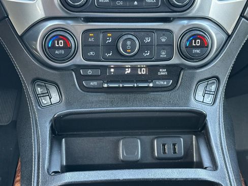 Used 2016 Chevrolet Tahoe LTZ AWD/4WD image 12