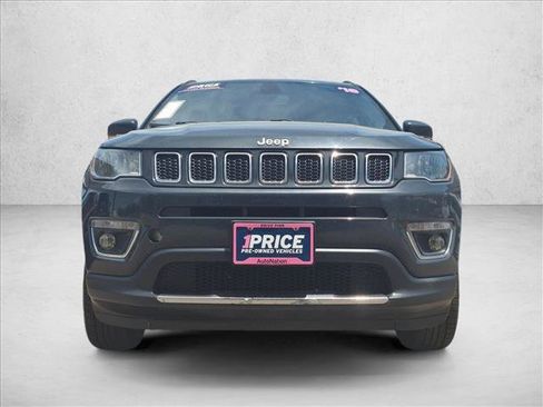 Used 2018 Jeep Compass Limited w/ Safe & Security Group AWD/4WD image 2