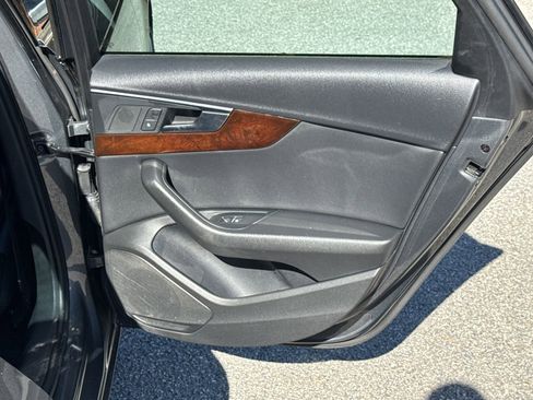 Used 2019 Audi A4 2.0T Premium w/ Convenience Package image 16