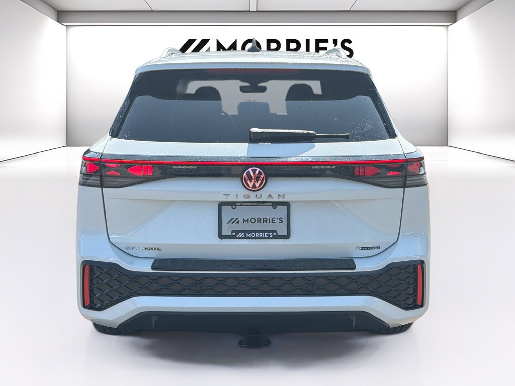 Used 2026 Volkswagen Tiguan SEL R-Line AWD/4WD image 6