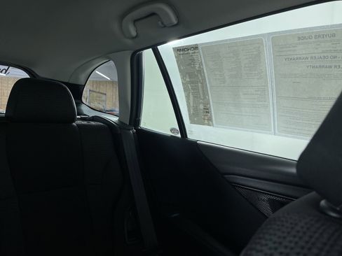 Used 2022 Subaru Outback Premium image 14