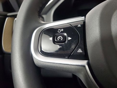 Used 2026 Volvo XC60 B5 Plus w/ Protection Package Premier image 25