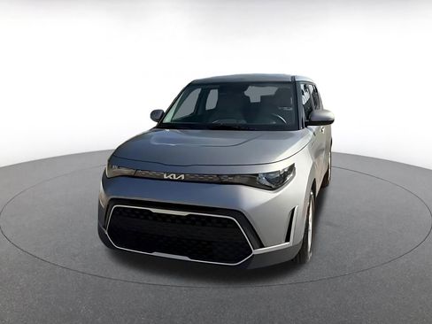 Used 2025 Kia Soul LX w/ Option Group 015 image 4