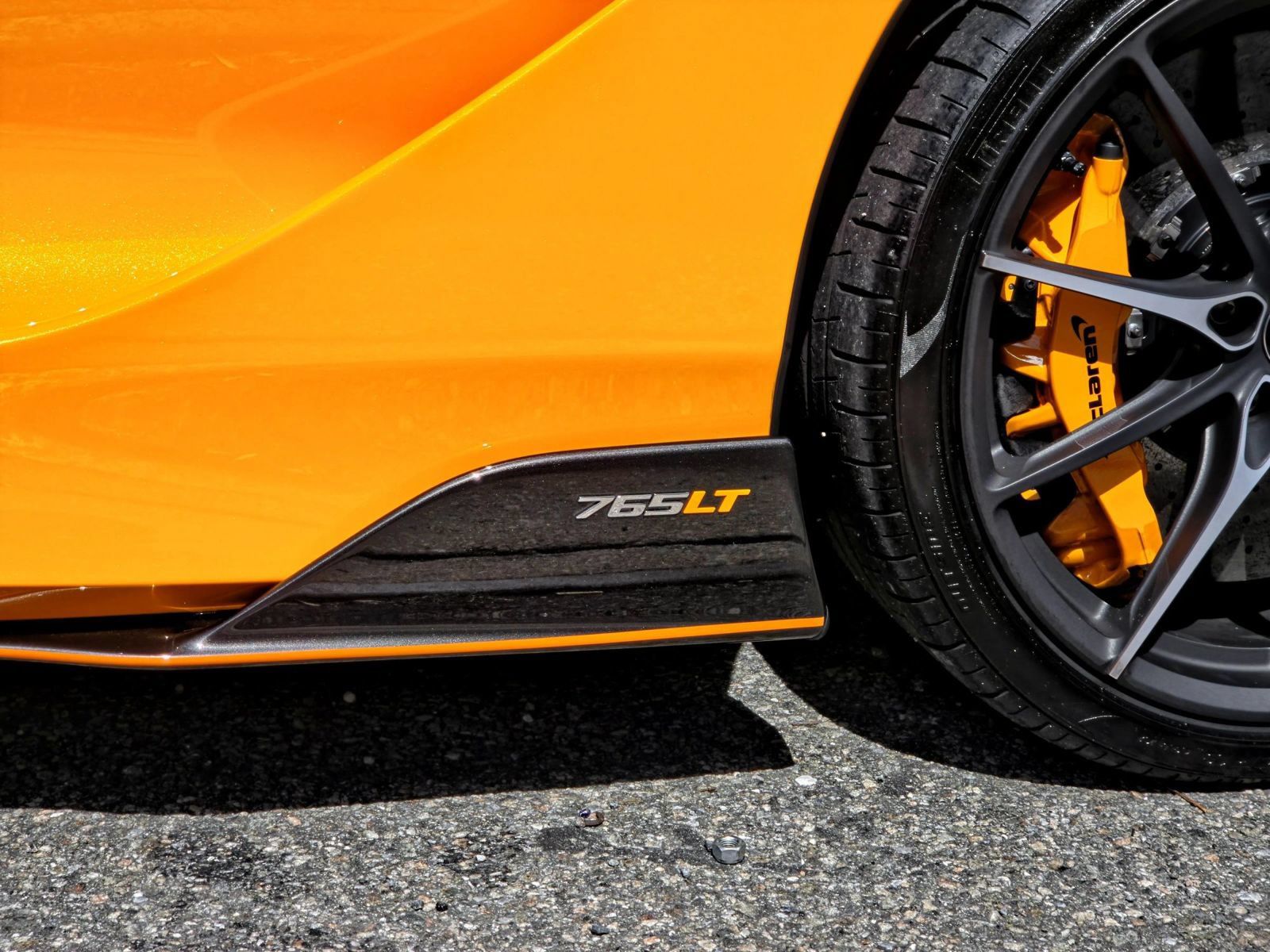 Used 2022 McLaren 765LT RWD image 23