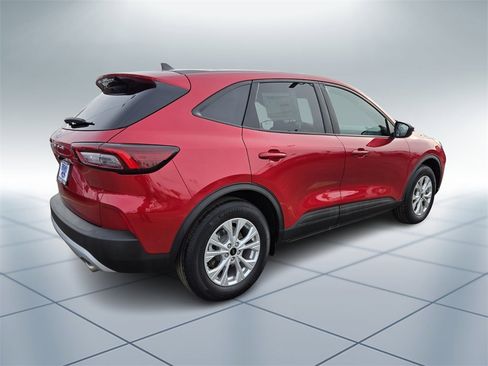 New 2025 Ford Escape Active image 3