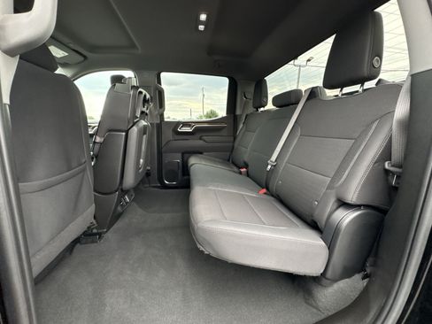 Used 2025 Chevrolet Silverado 1500 LT AWD/4WD image 22