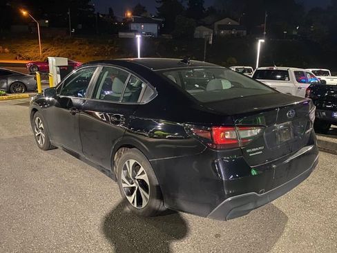 Used 2020 Subaru Legacy Premium AWD/4WD image 2