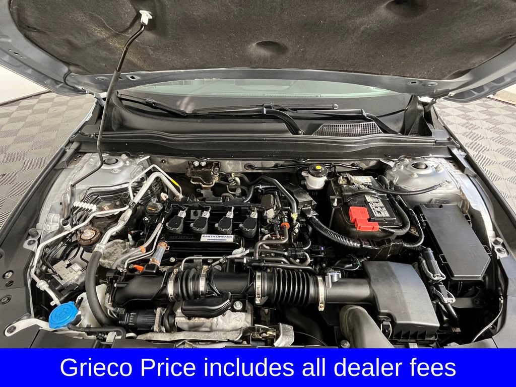 Used 2018 Honda Accord Sport image 11