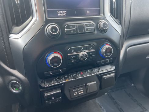 Used 2019 Chevrolet Silverado 1500 LT w/ All-Star Edition AWD/4WD image 23