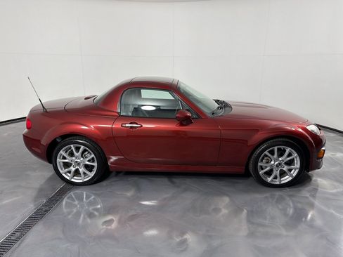 Used 2013 MAZDA MX-5 Miata Grand Touring RWD image 11