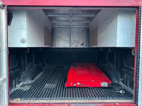 Used 2018 Ford F150 XLT w/ Trailer Tow Package image 19