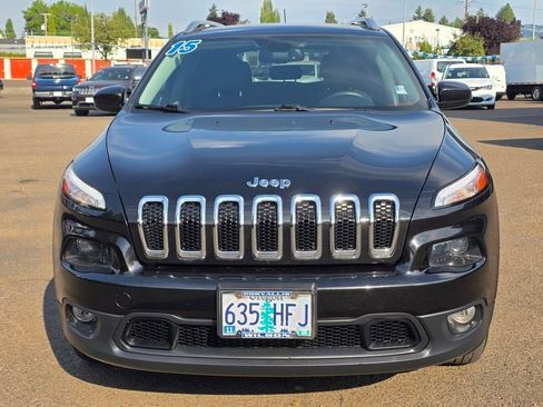 Used 2015 Jeep Cherokee Latitude w/ Comfort/Convenience Group image 3