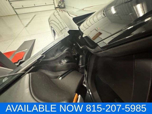 Used 2014 Chevrolet Corvette Stingray Convertible w/ 3LT Preferred Equipment Group RWD image 17