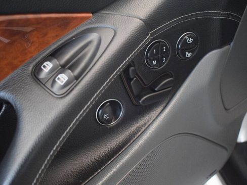 Used 2004 Mercedes-Benz SL 55 AMG image 34