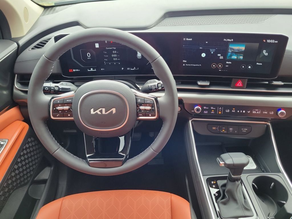 New 2026 Kia Carnival SX w/ SX Dark Edition Package FWD image 19