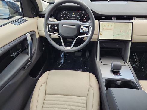 Used 2025 Land Rover Discovery Sport S AWD/4WD image 4