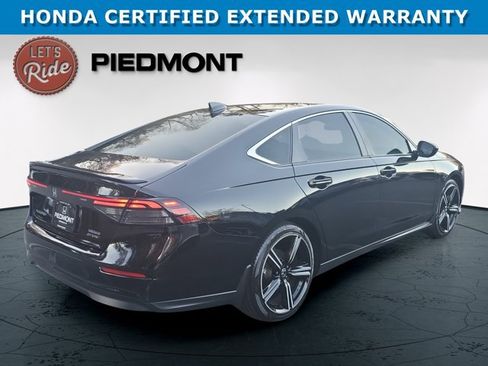 Used 2024 Honda Accord Sport image 6