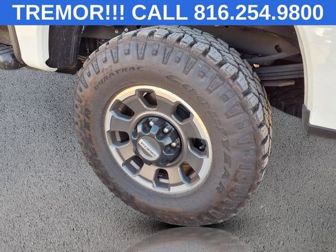 Used 2024 Ford F250 Lariat w/ Lariat Ultimate Package image 39