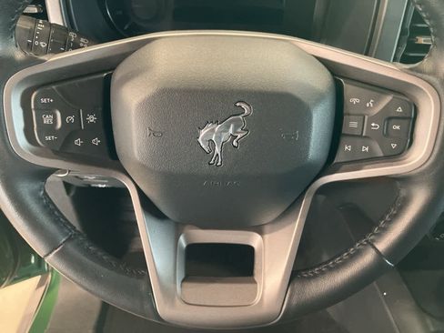 Used 2024 Ford Bronco Outer Banks image 13