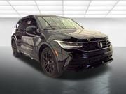 Used 2022 Volkswagen Tiguan SE R-Line AWD/4WD image 4