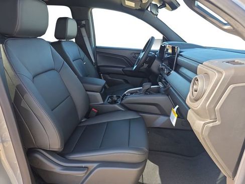 New 2026 Chevrolet Colorado Trail Boss AWD/4WD image 17