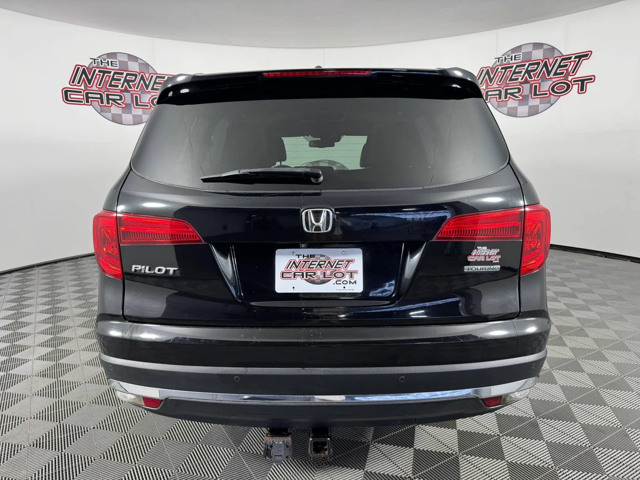 Used 2018 Honda Pilot Touring image 6