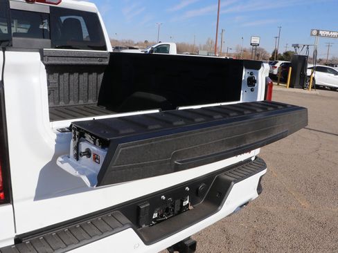 New 2026 GMC Sierra 1500 AT4 w/ AT4 Premium Package image 27