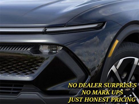 New 2026 Chevrolet Equinox EV LT image 10