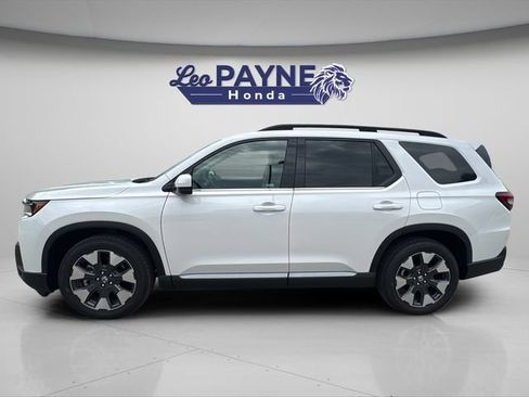 Certified 2026 Honda Pilot Elite image 4