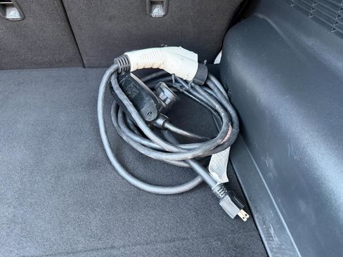 Used 2022 Kia EV6 Light image 14