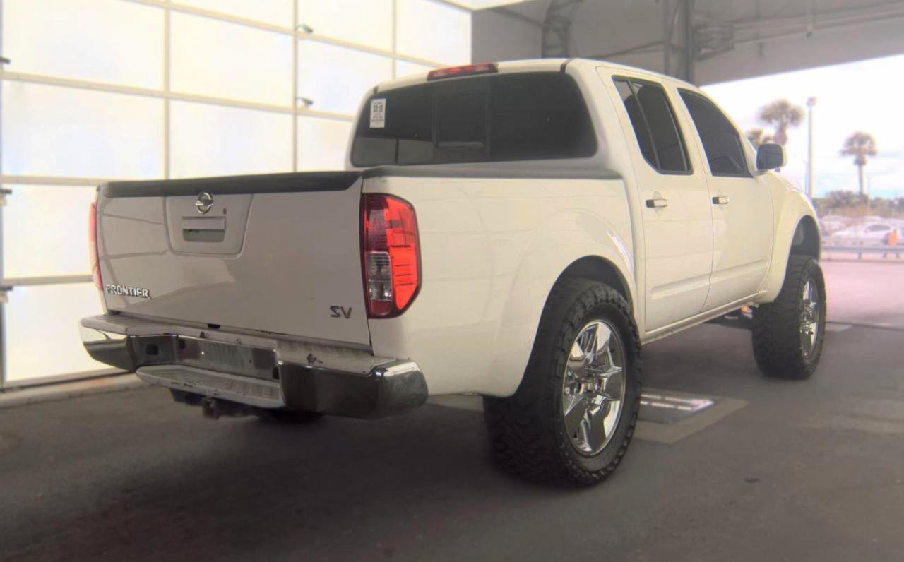 Used 2019 Nissan Frontier SV RWD image 5