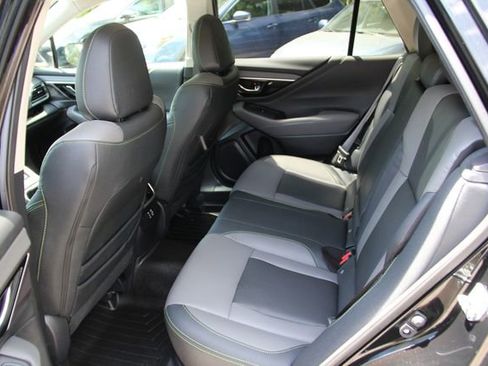 Used 2024 Subaru Outback Onyx Edition AWD/4WD image 29