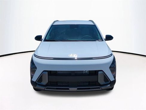 New 2026 Hyundai Kona SEL Premium FWD image 3