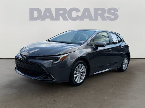 Used 2024 Toyota Corolla SE FWD image 3
