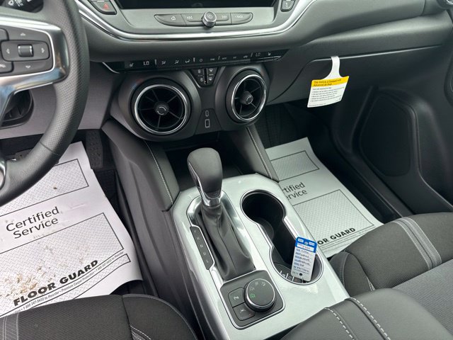 New 2026 Chevrolet Blazer LT w/ Midnight/Sport Edition AWD/4WD image 23