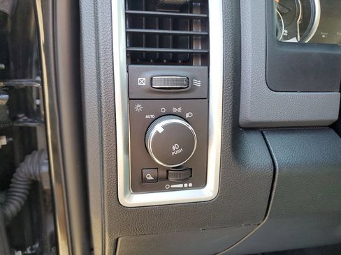 Used 2017 RAM 1500 Outdoorsman AWD/4WD image 17