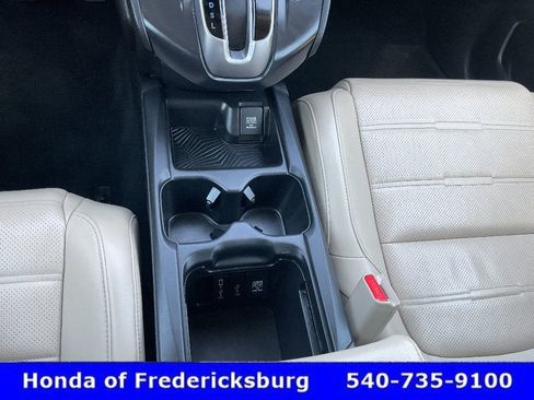 Certified 2019 Honda CR-V Touring image 31