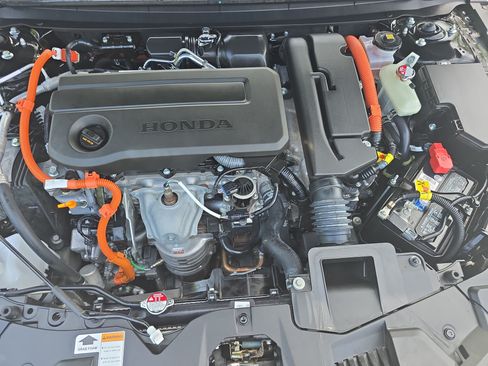 Used 2024 Honda Accord Sport image 28