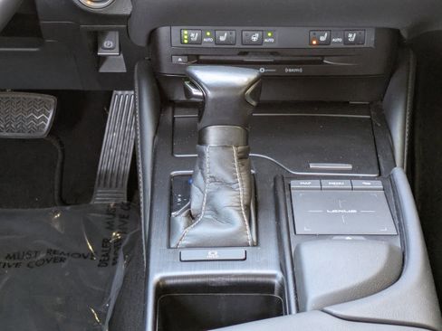 Used 2020 Lexus ES 350 w/ Premium Package image 15